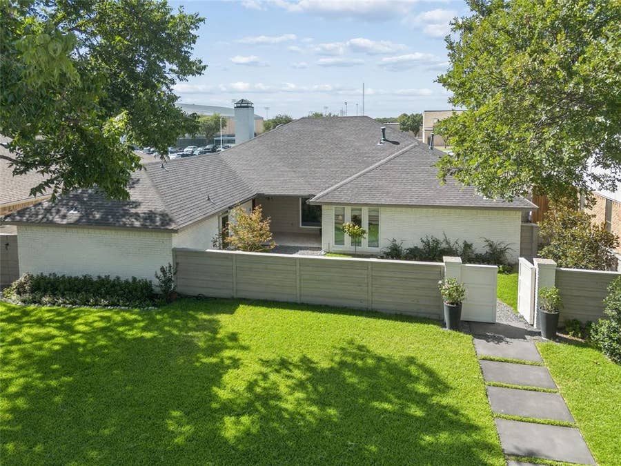 Property photo for 1321 Chesterton Drive, Richardson, TX