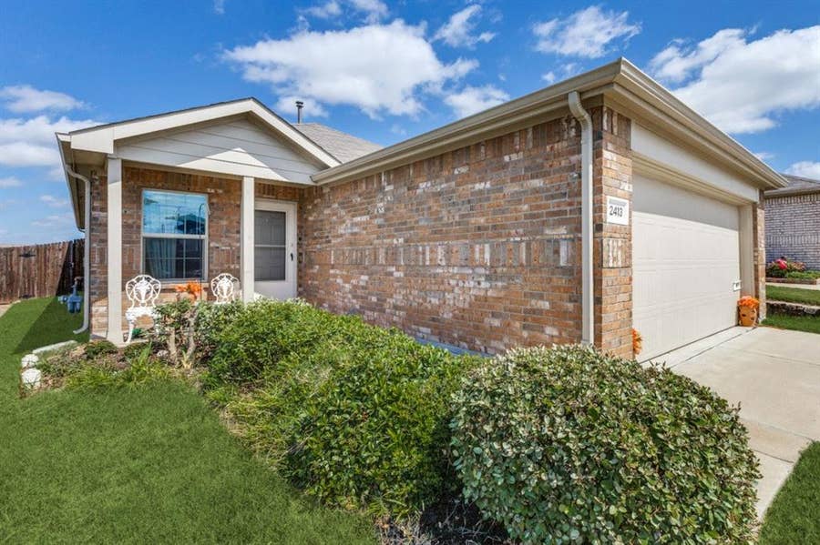 Property photo for 2413 Russell Street, Crandall, TX
