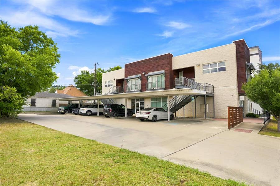 Property photo for 1124 Galveston Avenue, #B, Fort Worth, TX