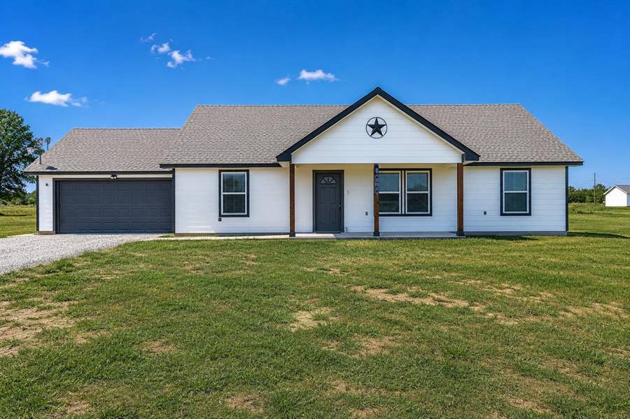 Property photo for 205 Altom Road, Springtown, TX