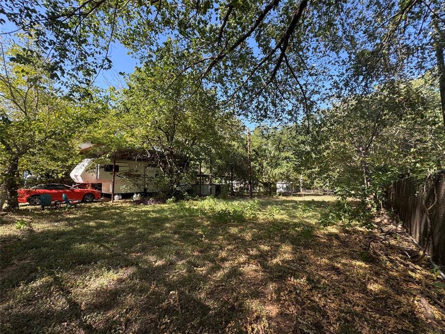 Property photo for 3808 Turquoise Trail, Granbury, TX
