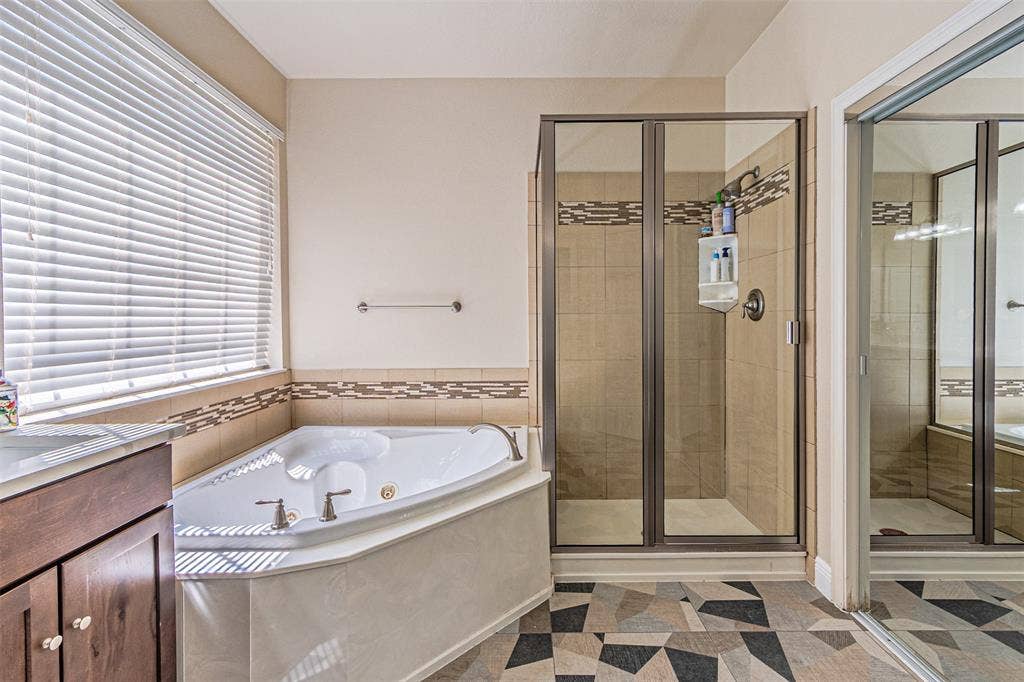 1025 Basilwood Drive, Coppell, TX 75019 1025 Basilwood Drive, Coppell, TX 75019