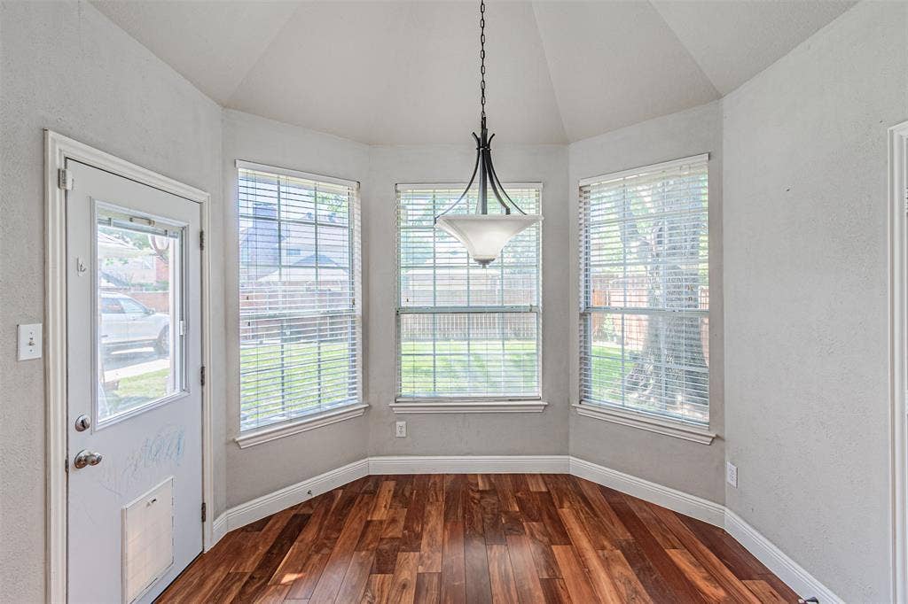 1025 Basilwood Drive, Coppell, TX 75019 1025 Basilwood Drive, Coppell, TX 75019