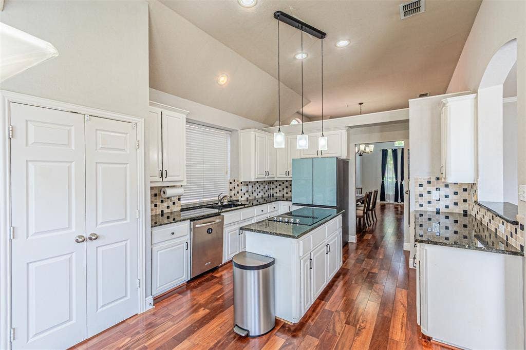 1025 Basilwood Drive, Coppell, TX 75019 1025 Basilwood Drive, Coppell, TX 75019