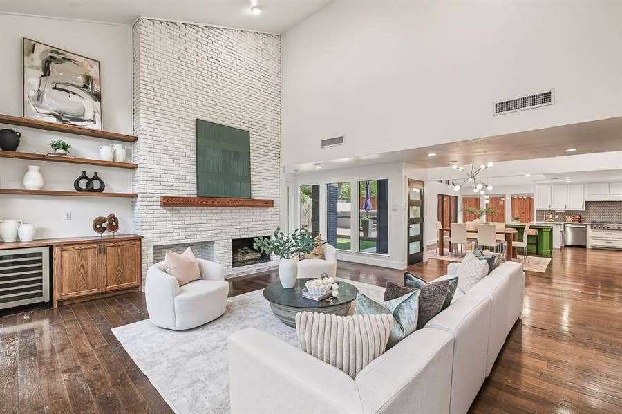 Property photo for 9123 Windcrest Drive, Dallas, TX