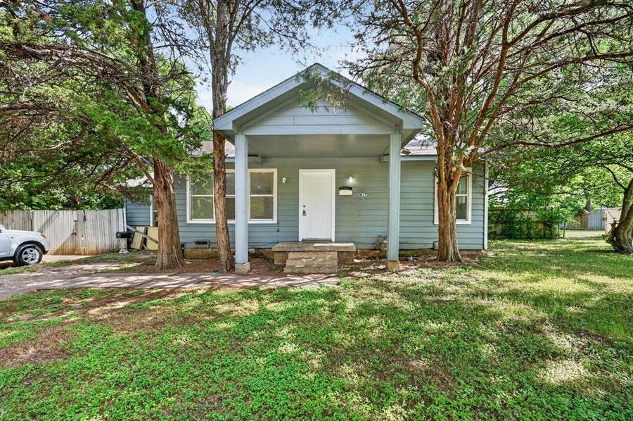 Property photo for 8323 Lapanto Lane, Dallas, TX