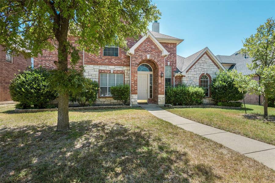 Property photo for 14779 Blakehill Drive, Frisco, TX
