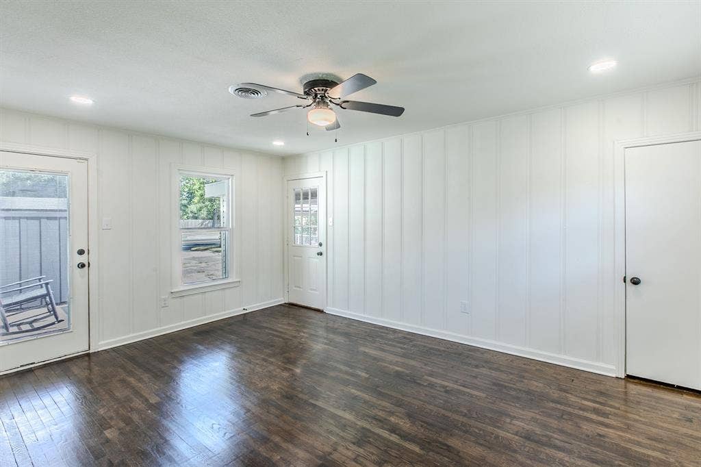 2200 N 52nd Street, Waco, TX 76710 2200 N 52nd Street, Waco, TX 76710