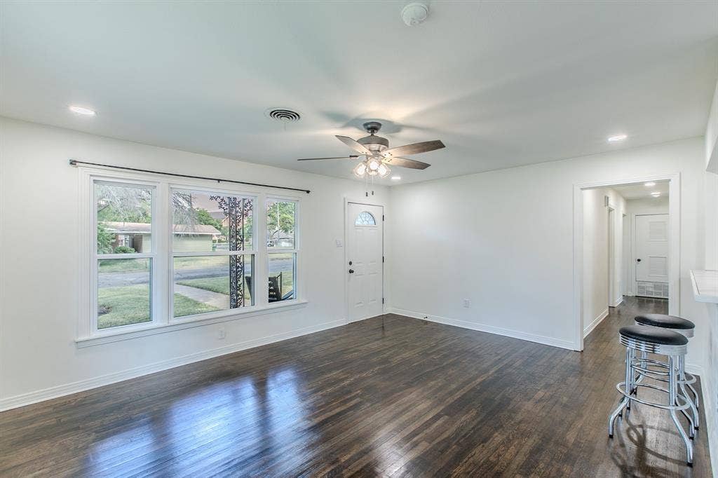 2200 N 52nd Street, Waco, TX 76710 2200 N 52nd Street, Waco, TX 76710