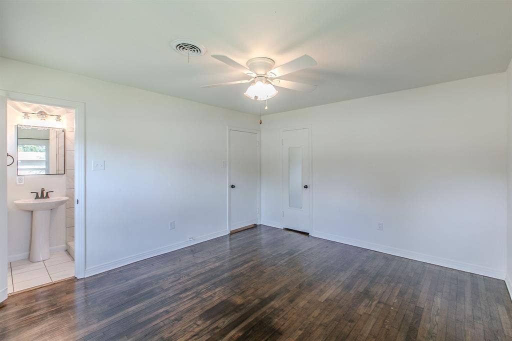 2200 N 52nd Street, Waco, TX 76710 2200 N 52nd Street, Waco, TX 76710