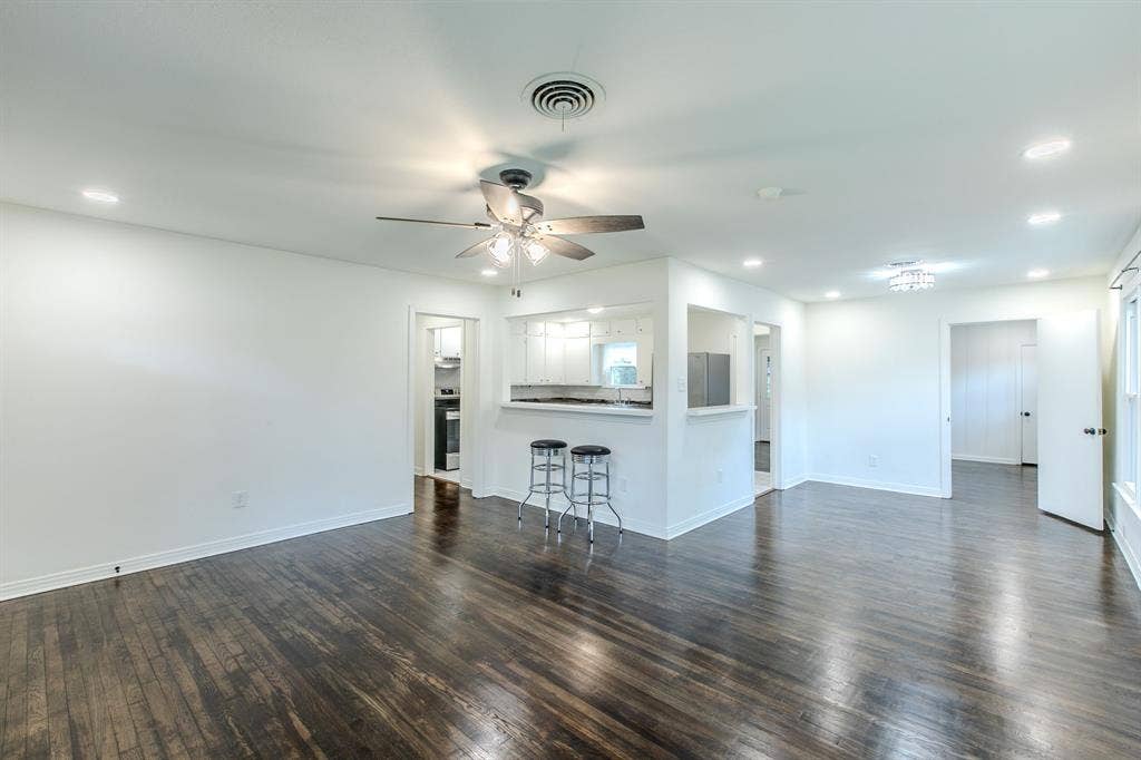 2200 N 52nd Street, Waco, TX 76710 2200 N 52nd Street, Waco, TX 76710