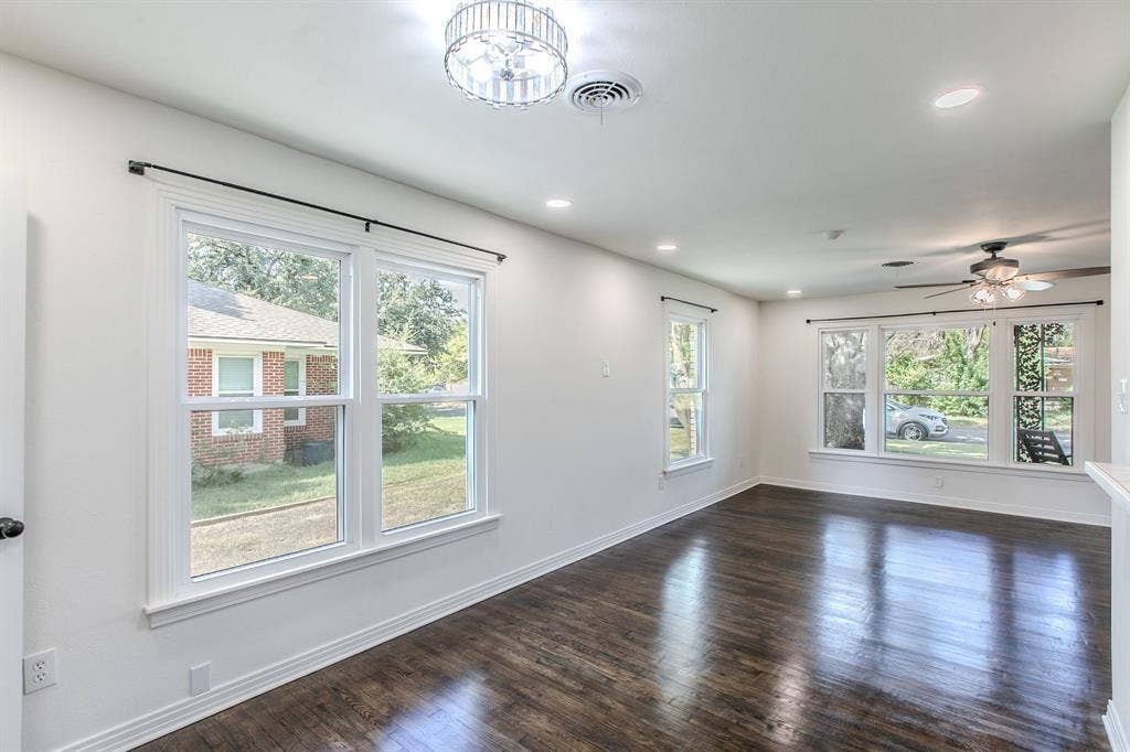 2200 N 52nd Street, Waco, TX 76710 2200 N 52nd Street, Waco, TX 76710