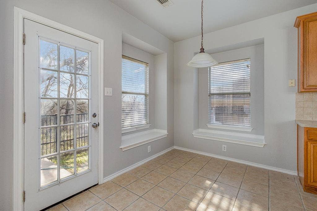7920 Glenway Drive, Dallas, TX 75249