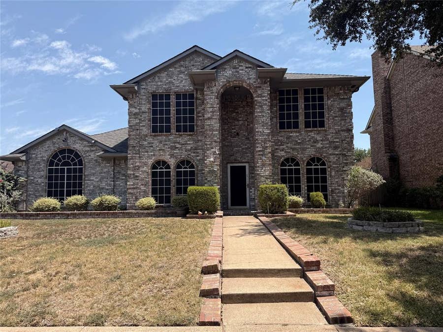Property photo for 2332 Boardwalk Drive, Mesquite, TX