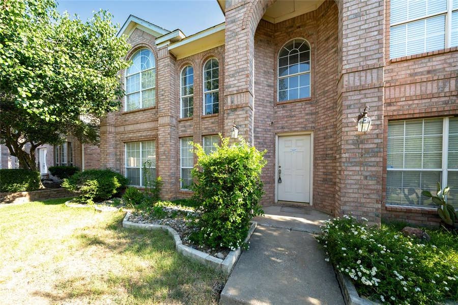 Property photo for 5008 Vineyard Lane, McKinney, TX