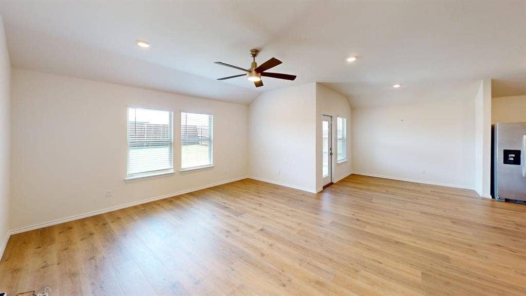 6534 Whitecap Drive, Princeton, TX 75407 6534 Whitecap Drive, Princeton, TX 75407