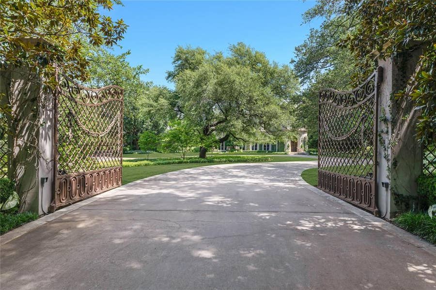 Property photo for 5205 Park Lane, Dallas, TX