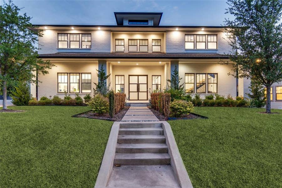 Property photo for 5618 Goodwin Avenue, Dallas, TX