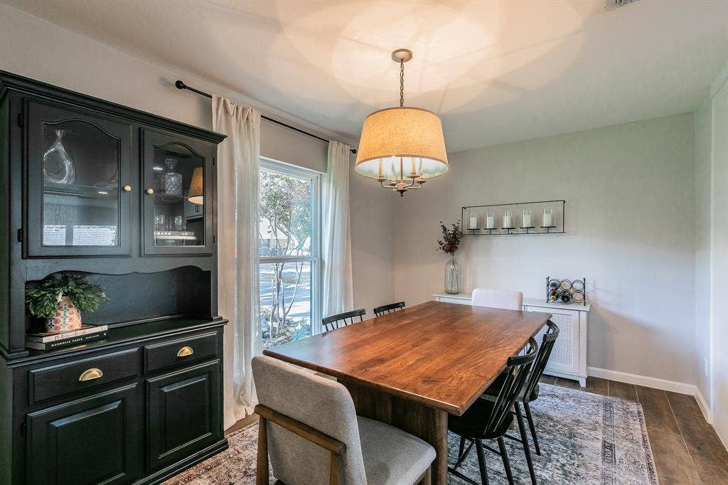 2109 Friar Tuck Drive, Arlington, TX 76013 2109 Friar Tuck Drive, Arlington, TX 76013