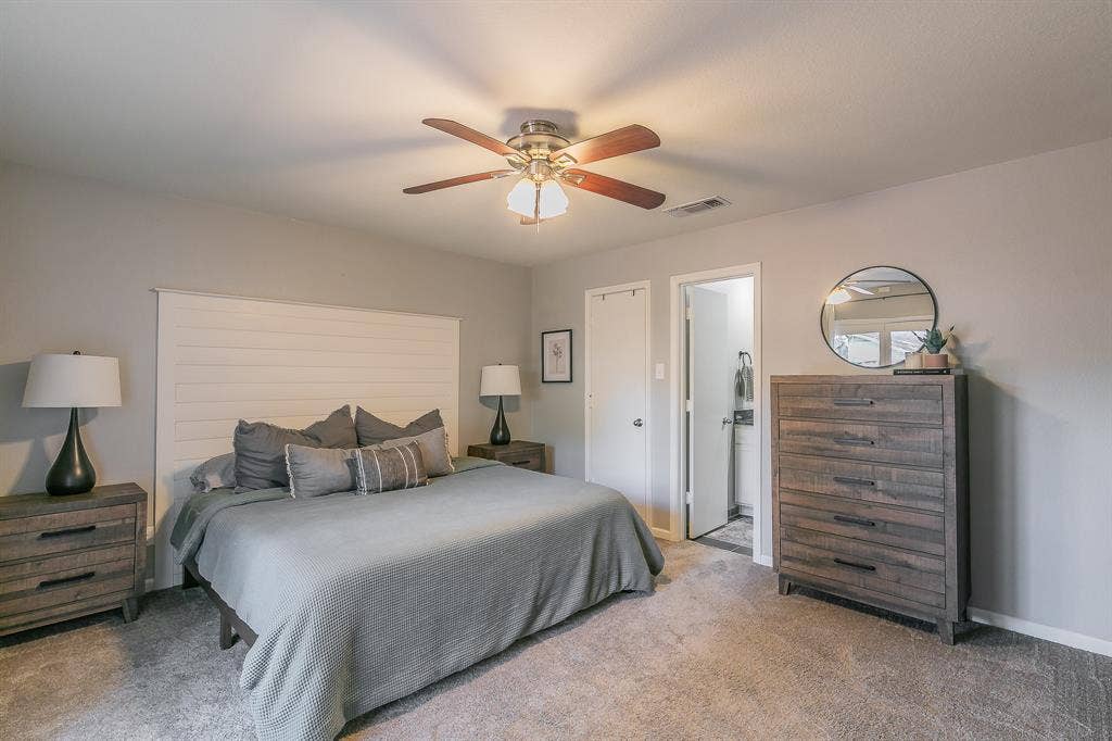 2109 Friar Tuck Drive, Arlington, TX 76013 2109 Friar Tuck Drive, Arlington, TX 76013