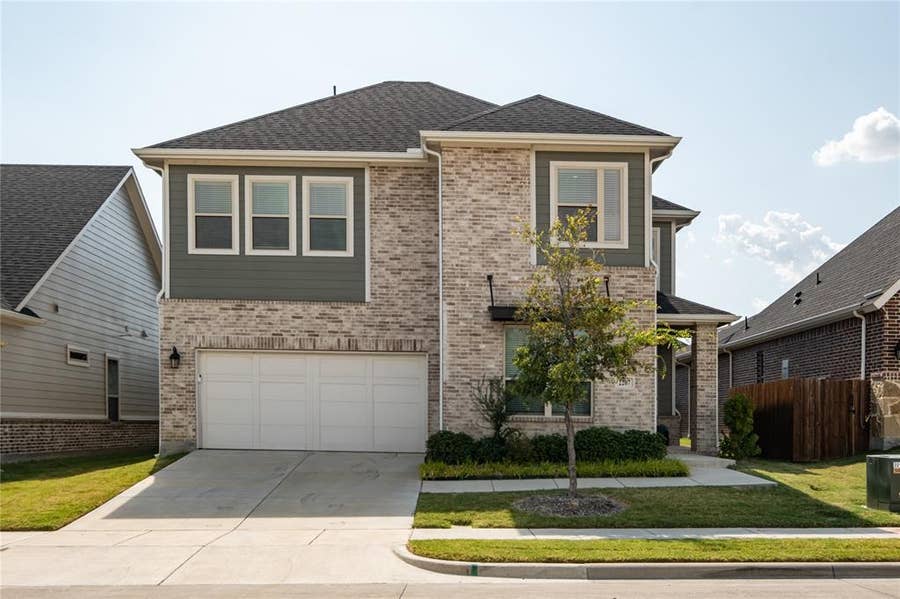 Property photo for 2207 Santa Monica Drive, Rowlett, TX