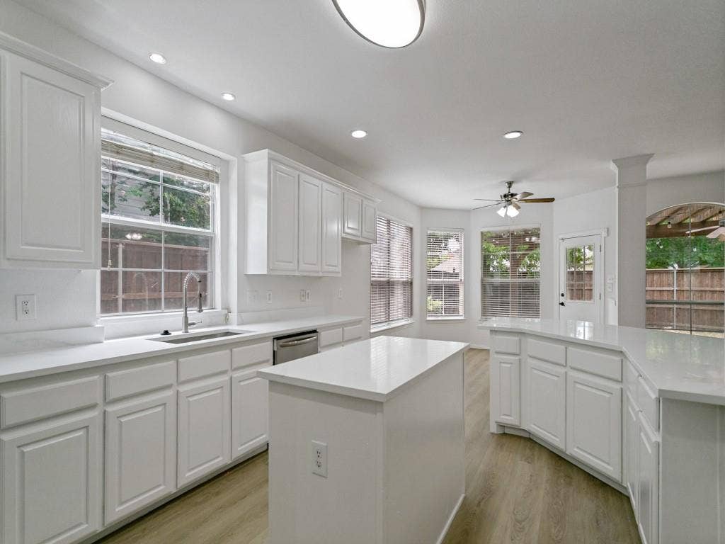 1408 Stillforest Drive, Allen, TX 75002 1408 Stillforest Drive, Allen, TX 75002
