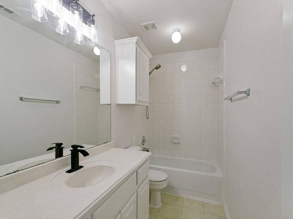 1408 Stillforest Drive, Allen, TX 75002 1408 Stillforest Drive, Allen, TX 75002