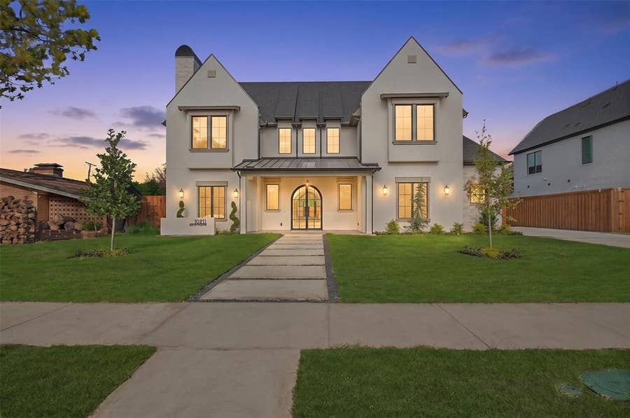 Property photo for 10911 Beauty Lane, Dallas, TX