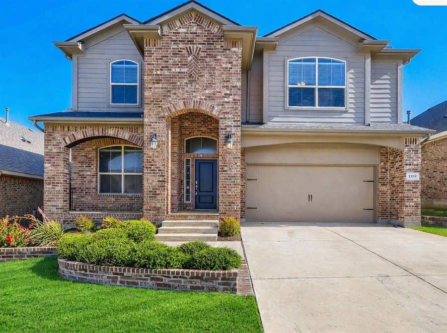 Property photo for 2312 Mockingbird Court, Northlake, TX