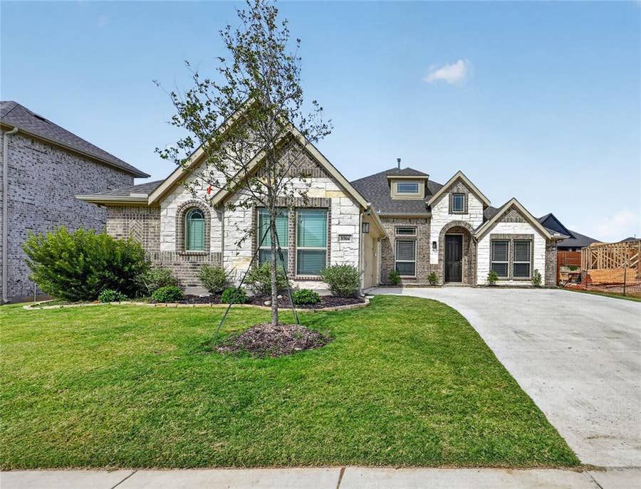 Property photo for 8904 Wichita Lane, Denton, TX
