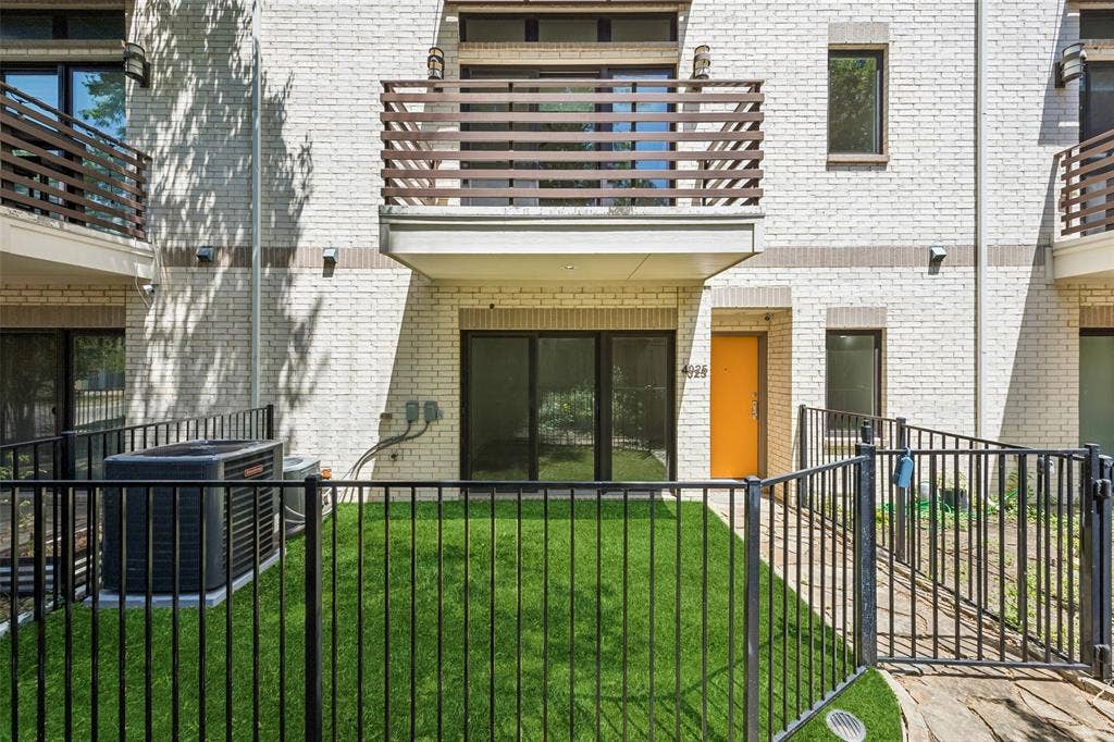 4025 Lemmon Tree Place, Dallas, TX 75219 4025 Lemmon Tree Place, Dallas, TX 75219