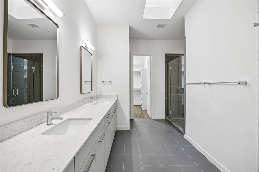 4025 Lemmon Tree Place, Dallas, TX 75219 4025 Lemmon Tree Place, Dallas, TX 75219