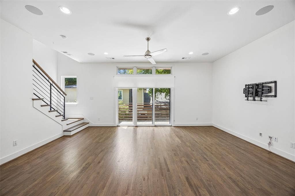4025 Lemmon Tree Place, Dallas, TX 75219 4025 Lemmon Tree Place, Dallas, TX 75219