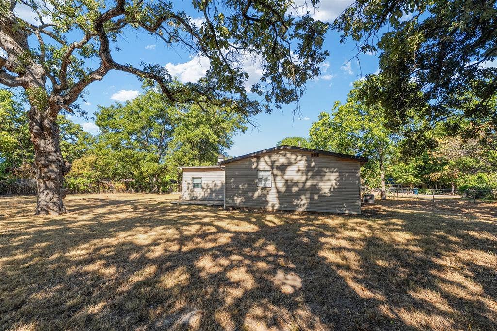 116 Wildwood Crossover Street, Gun Barrel City, TX 75156 116 Wildwood Crossover Street, Gun Barrel City, TX 75156