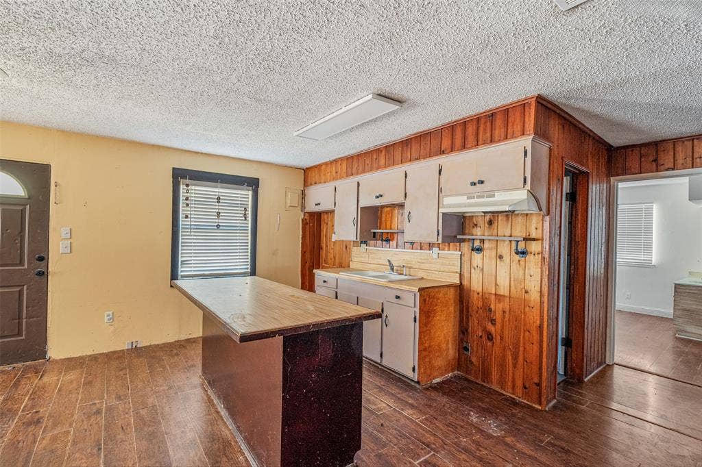 116 Wildwood Crossover Street, Gun Barrel City, TX 75156 116 Wildwood Crossover Street, Gun Barrel City, TX 75156