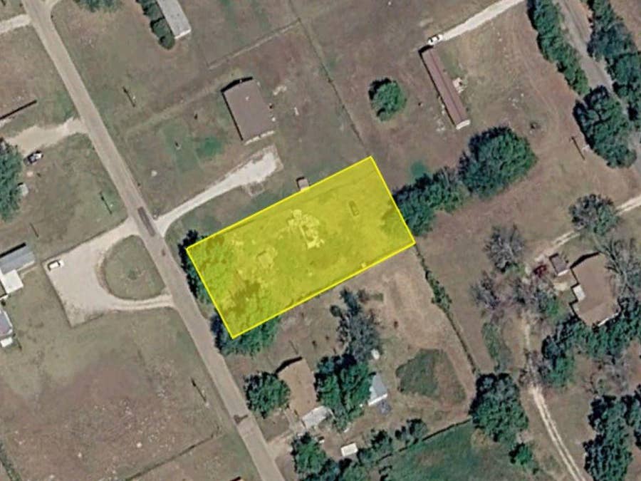 Property photo for 172 Joanne Drive, Gholson, TX