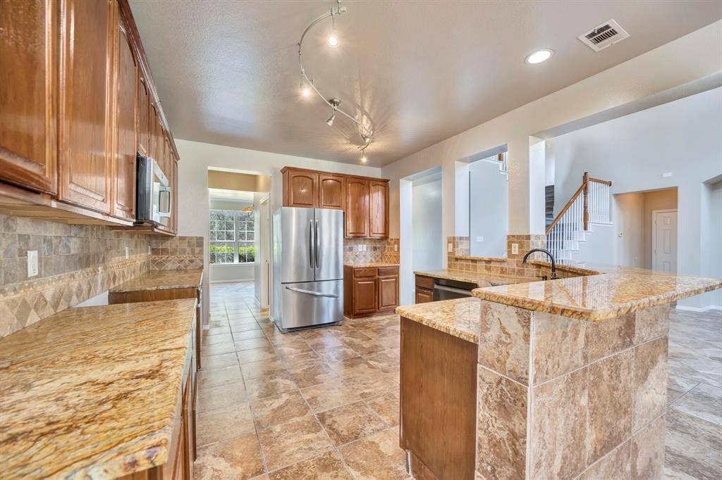 844 Sequoia Way, Saginaw, TX 76131 844 Sequoia Way, Saginaw, TX 76131