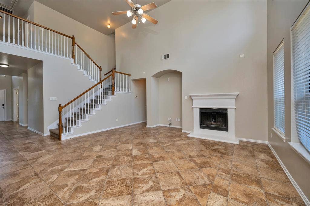 844 Sequoia Way, Saginaw, TX 76131 844 Sequoia Way, Saginaw, TX 76131