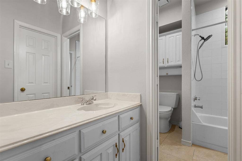 2616 Tulip Drive, Richardson, TX 75082 2616 Tulip Drive, Richardson, TX 75082