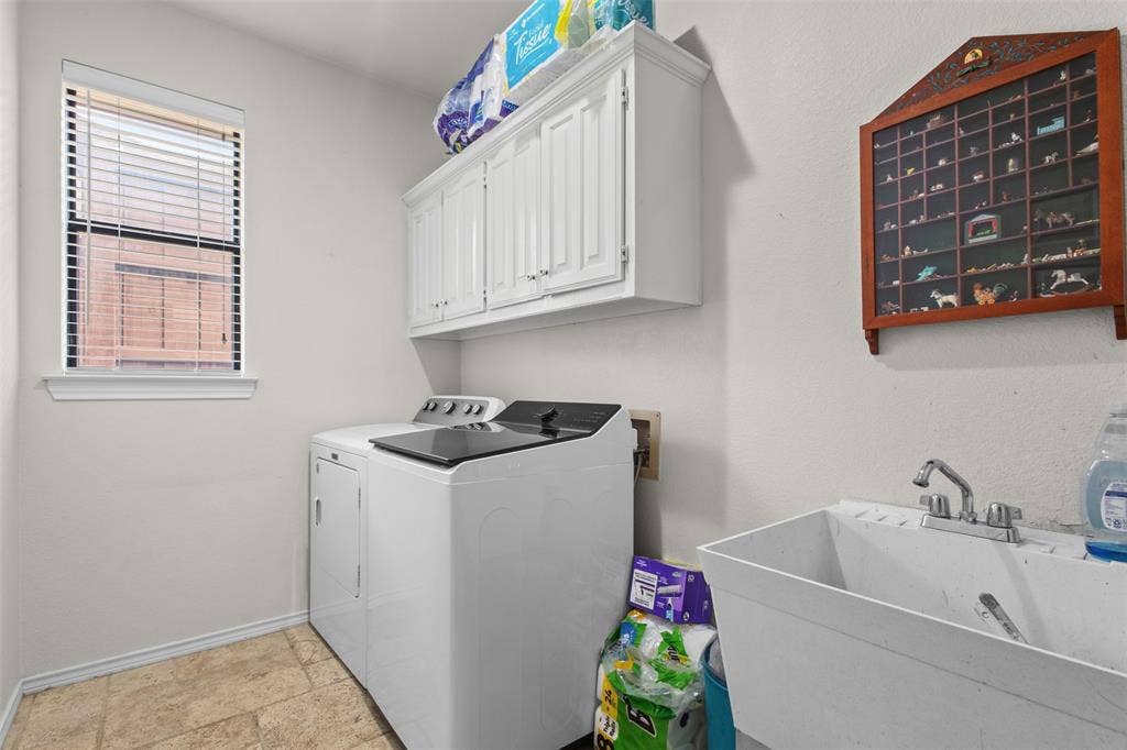 2616 Tulip Drive, Richardson, TX 75082 2616 Tulip Drive, Richardson, TX 75082
