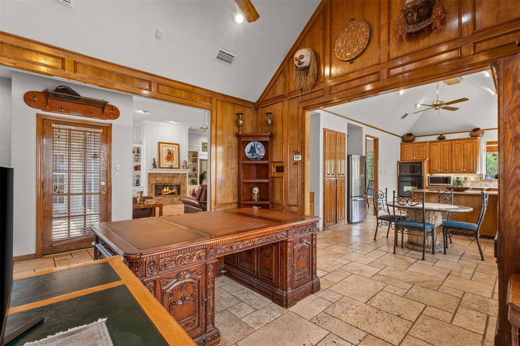2616 Tulip Drive, Richardson, TX 75082 2616 Tulip Drive, Richardson, TX 75082