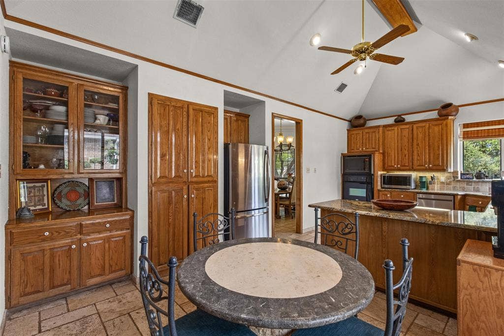 2616 Tulip Drive, Richardson, TX 75082 2616 Tulip Drive, Richardson, TX 75082