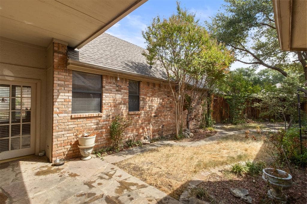 2616 Tulip Drive, Richardson, TX 75082 2616 Tulip Drive, Richardson, TX 75082