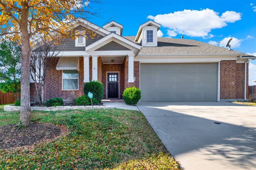 Property photo for 7901 Wildwest Drive, Fort Worth, TX
