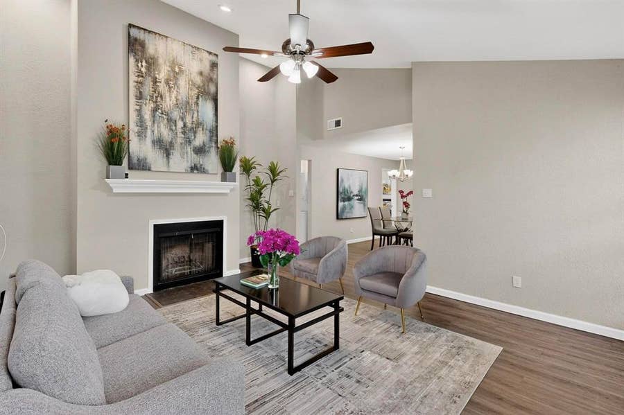 Property photo for 218 N Beacon Street, #108, Dallas, TX