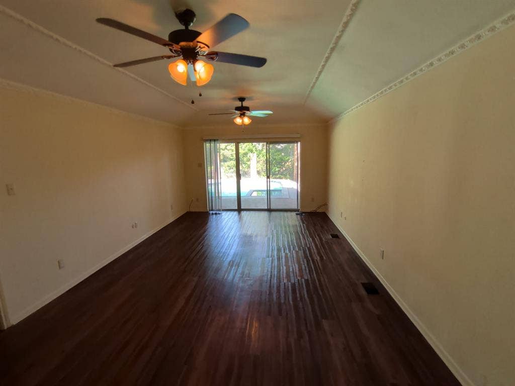 2311 Lakeside Drive, Arlington, TX 76013