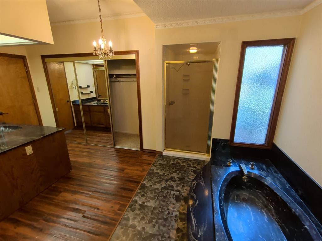 2311 Lakeside Drive, Arlington, TX 76013