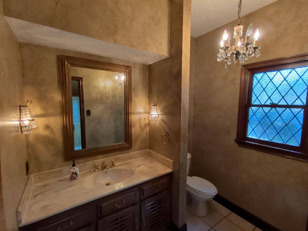 entry bathroom
