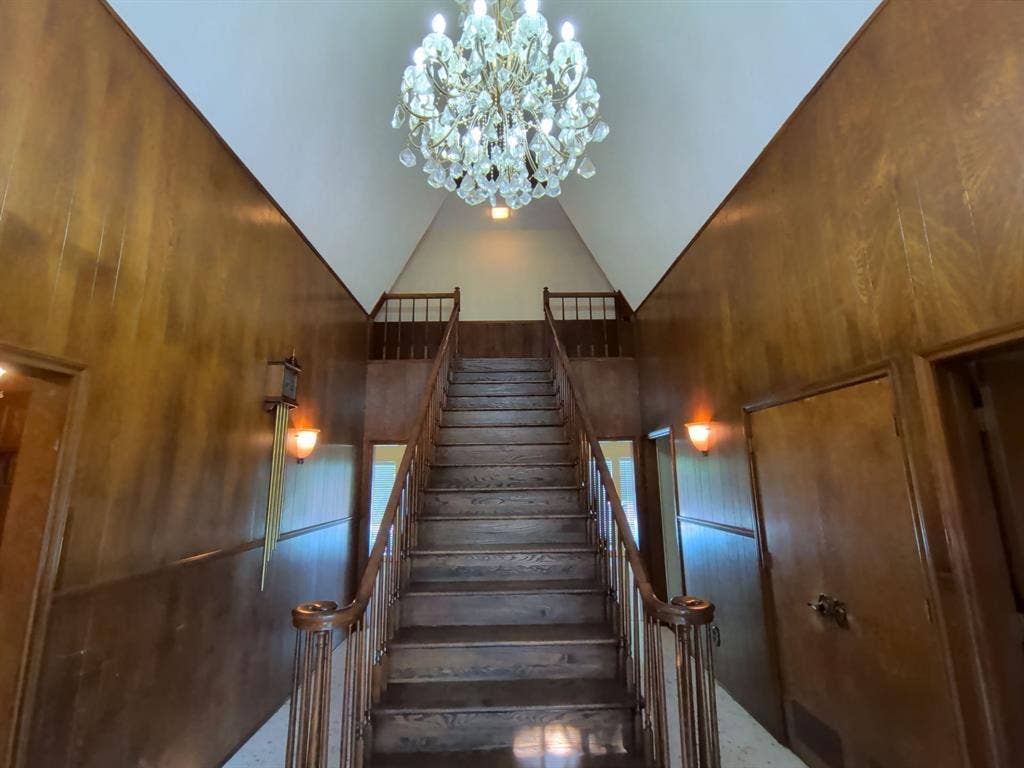 Entry stairs