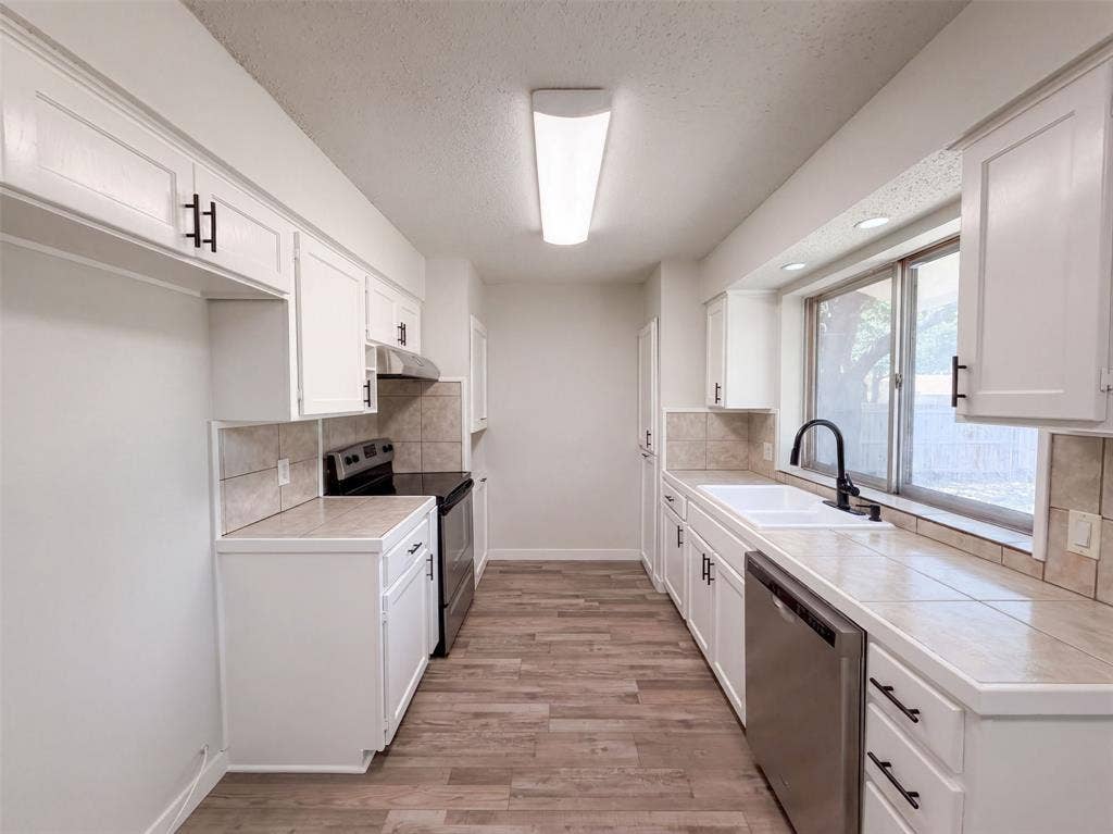 6601 Oaklawn Drive, Watauga, TX 76148 6601 Oaklawn Drive, Watauga, TX 76148